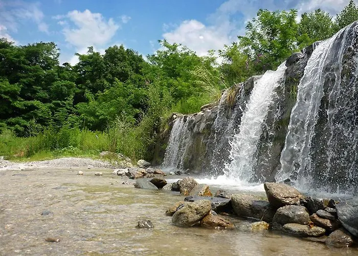 Bellavista B Garten-appartement Mit Pool Apartment