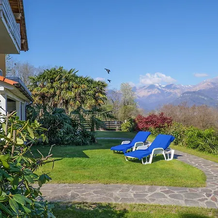 Bellavista B Garten-appartement Mit Pool Appartamento Colico