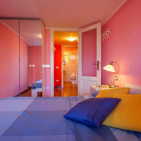 公寓 Bellavista B Garten-appartement Mit Pool