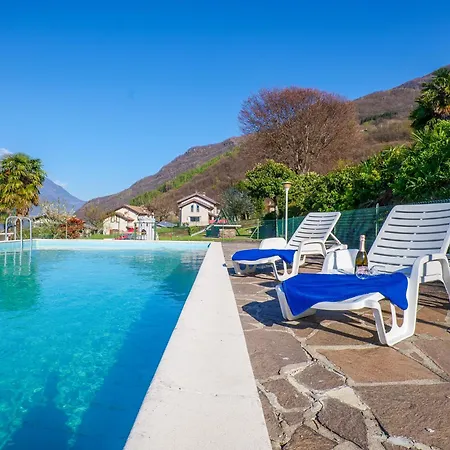 Bellavista B Garten-appartement Mit Pool 公寓 *