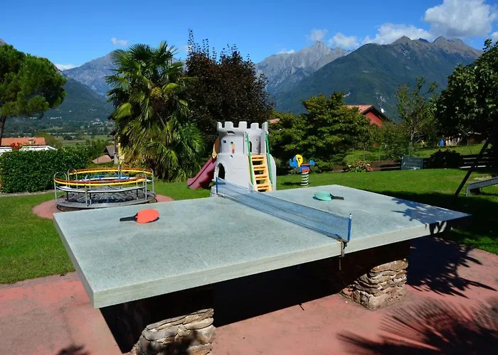 Bellavista B Garten-appartement Mit Pool * Colico